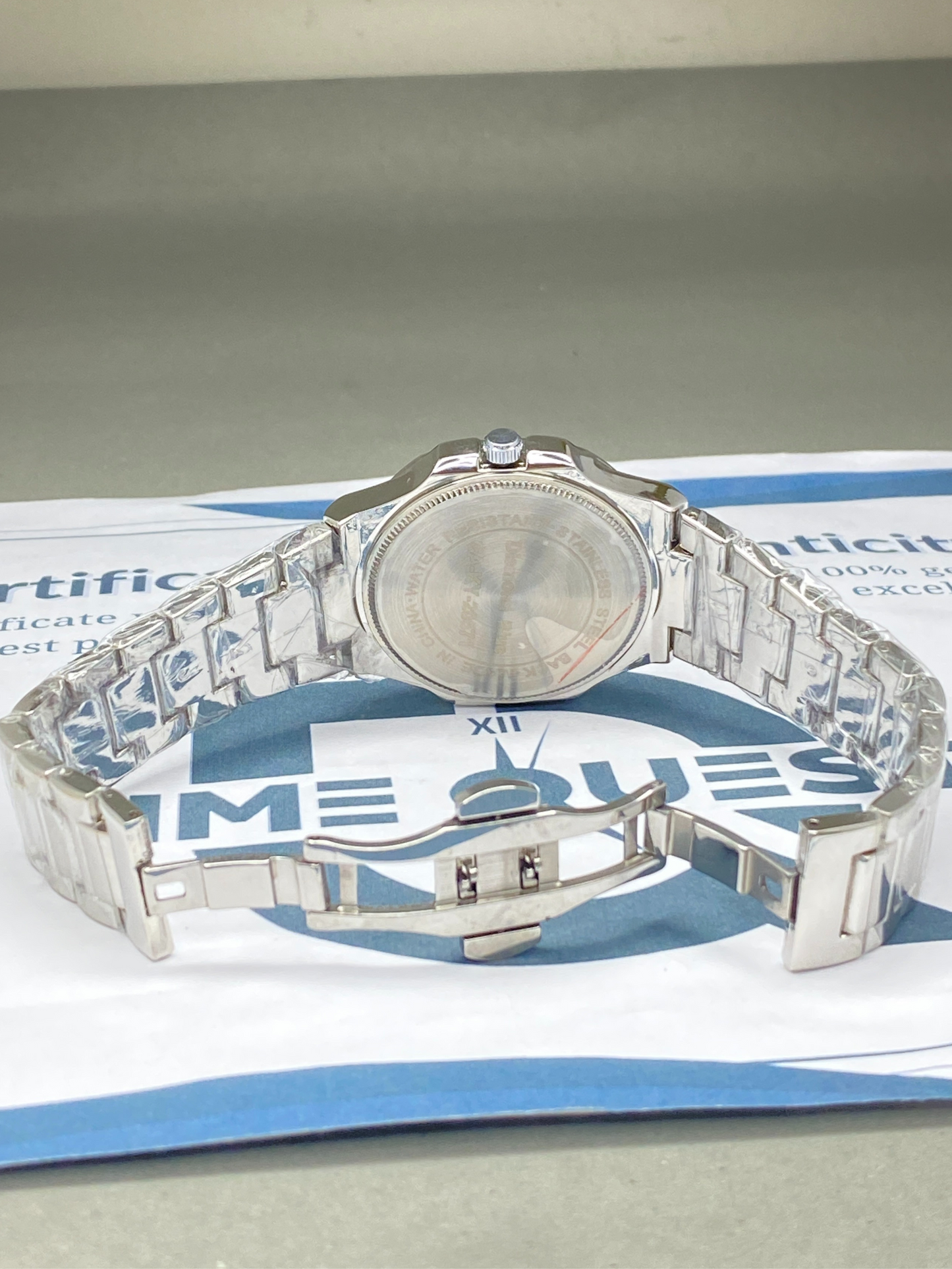 DIAMOND BLUE Classic Stainless Steel Analog Chain Watch for Men