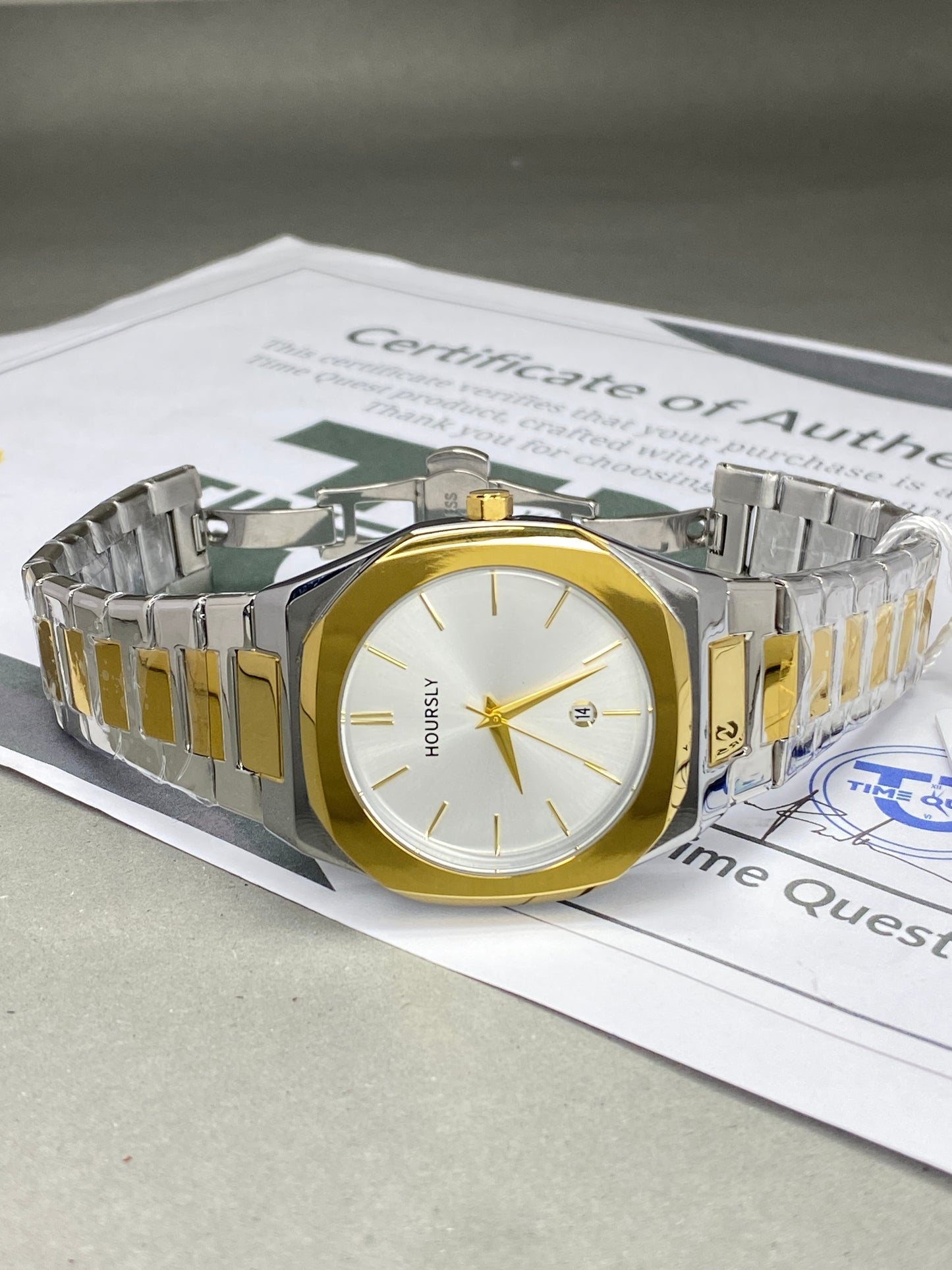 HOURSLY Octagonal Dial Stainless Steel Analog Chain Watch with Date Display and Butterfly Lock