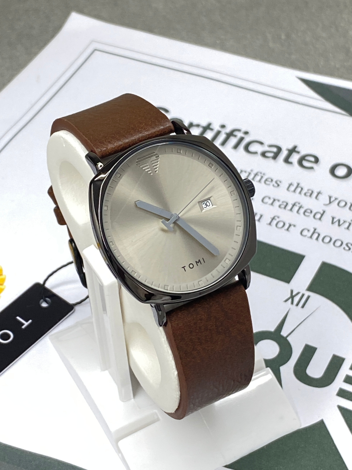 Tomi Original T-044 Premium Straps Watch For Men
