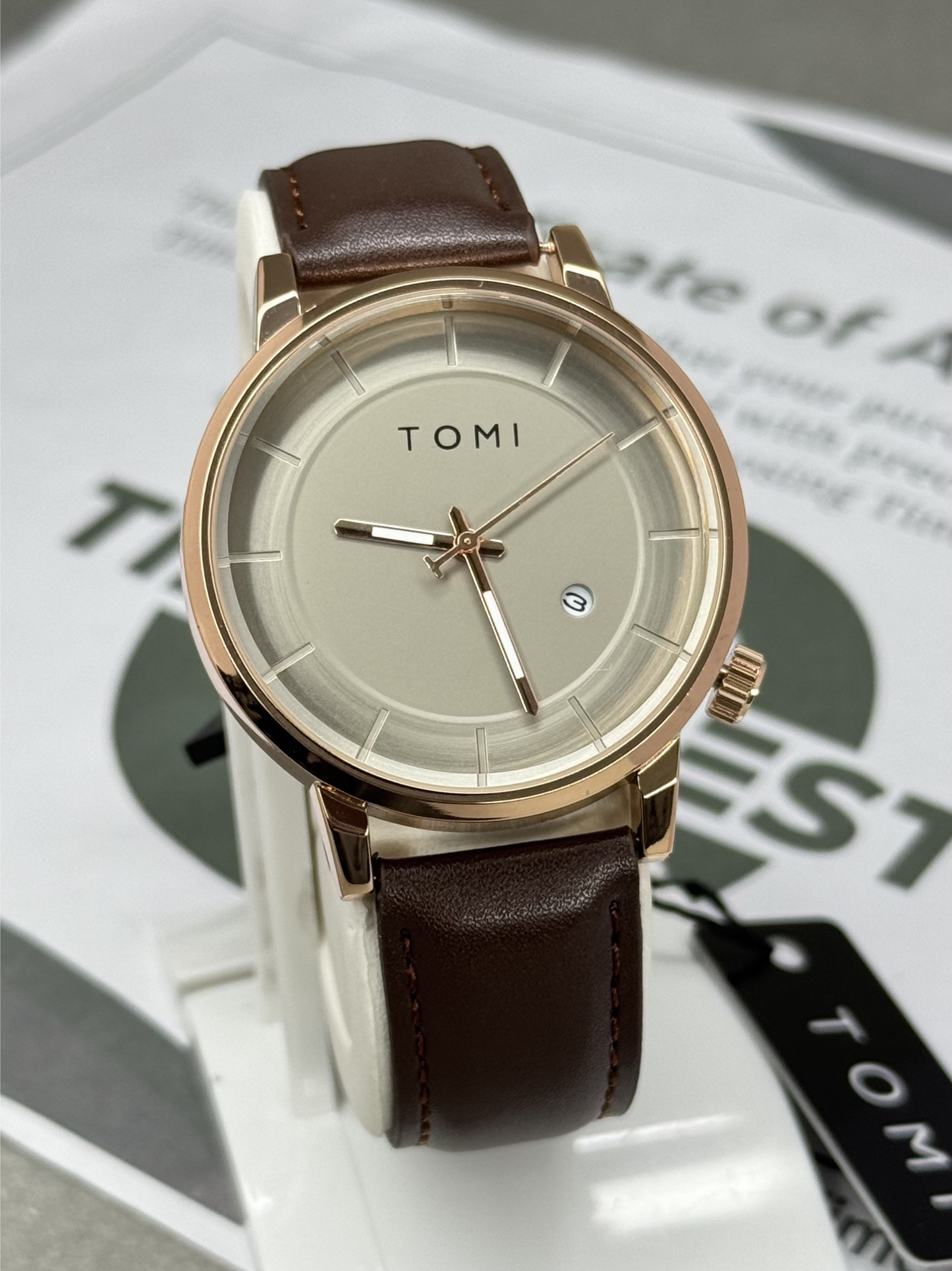 TOMI T-101 Analog Quartz Movement Straps Watch With Date Display For Men