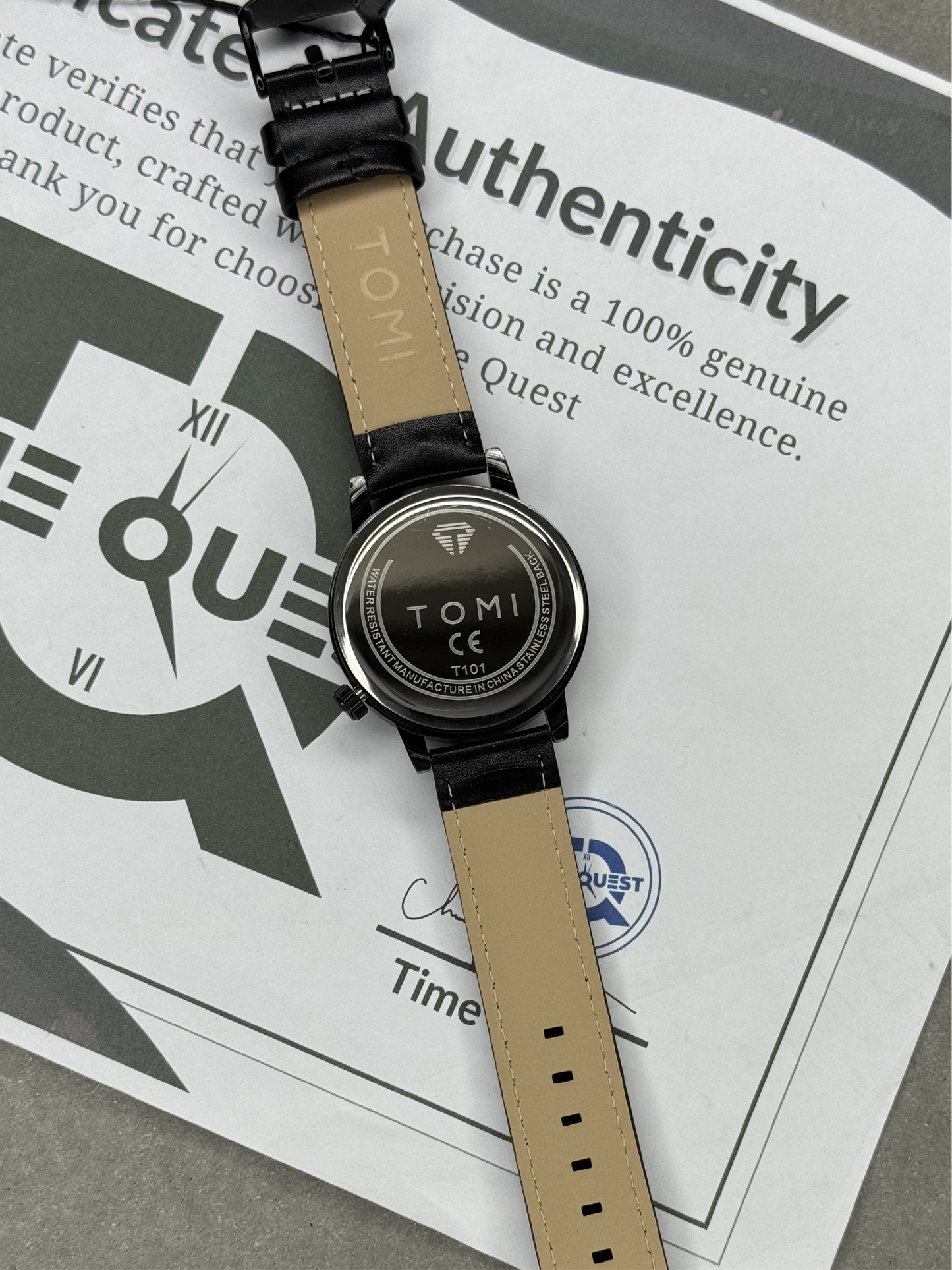 TOMI T-101 Analog Quartz Movement Straps Watch With Date Display For Men