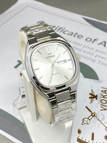VIOKAI Analog Quartz Stainless Steel Made Chain Watch for Men With Date & Day Display