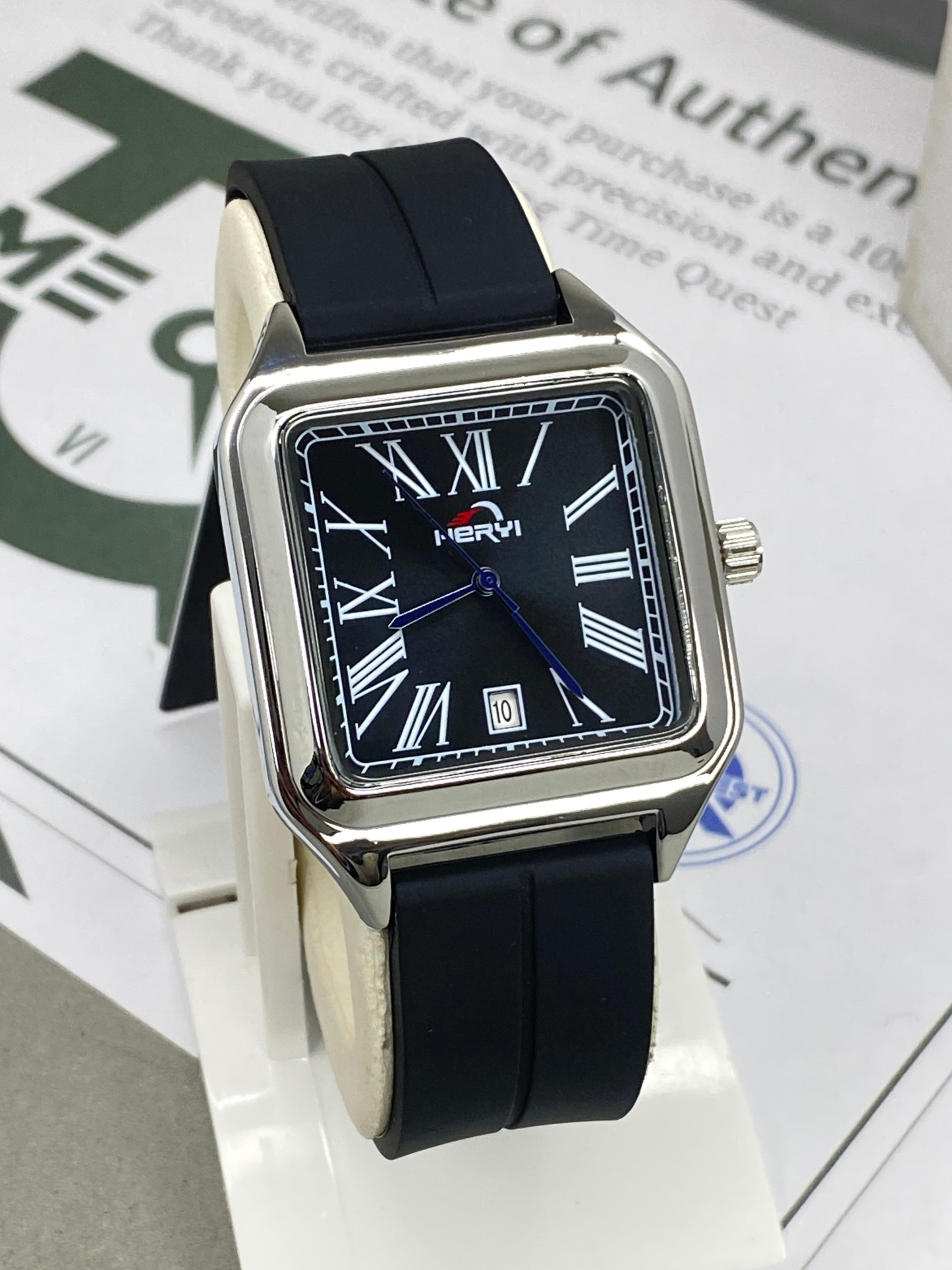 HERYI Square Design Magnetic Lock & Silicone Straps Watch For Men