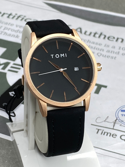 TOMI T-071 Analog Quartz Movement Round Dial Straps Watch With Date Display For Men