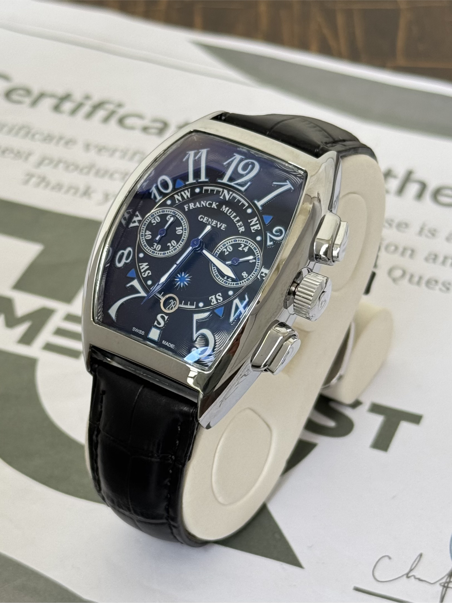 FRANCK MULLER Swiss Made Premium Chronograph Watch for Men with Smooth Sweep Movement