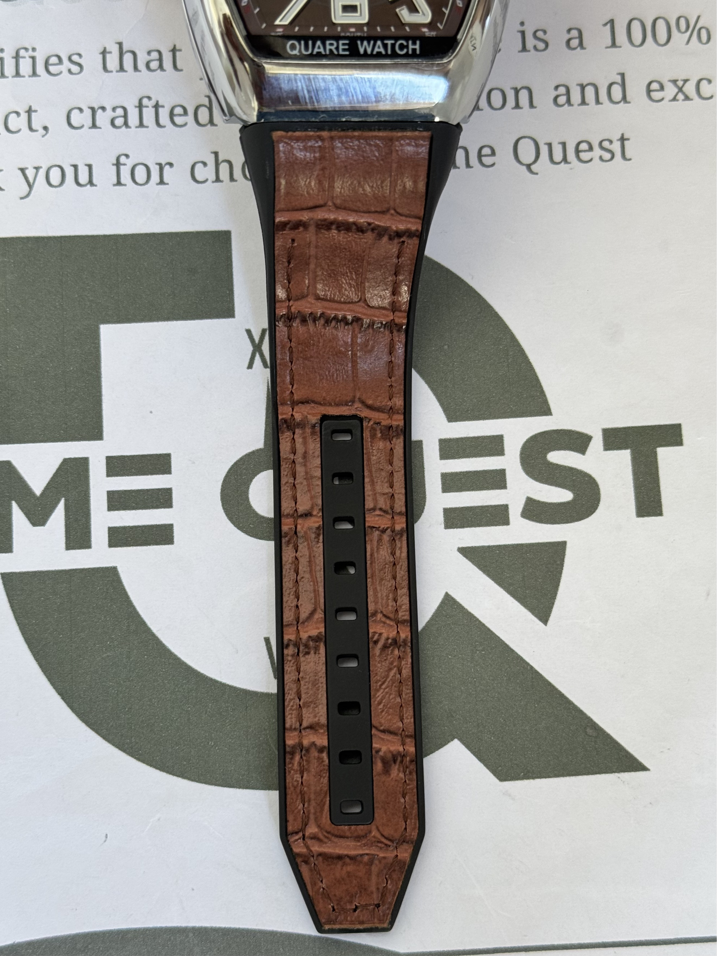 Denvosi Premium Analog Quartz Curvex Dial Men’s Watch with Stylish Strap and Date