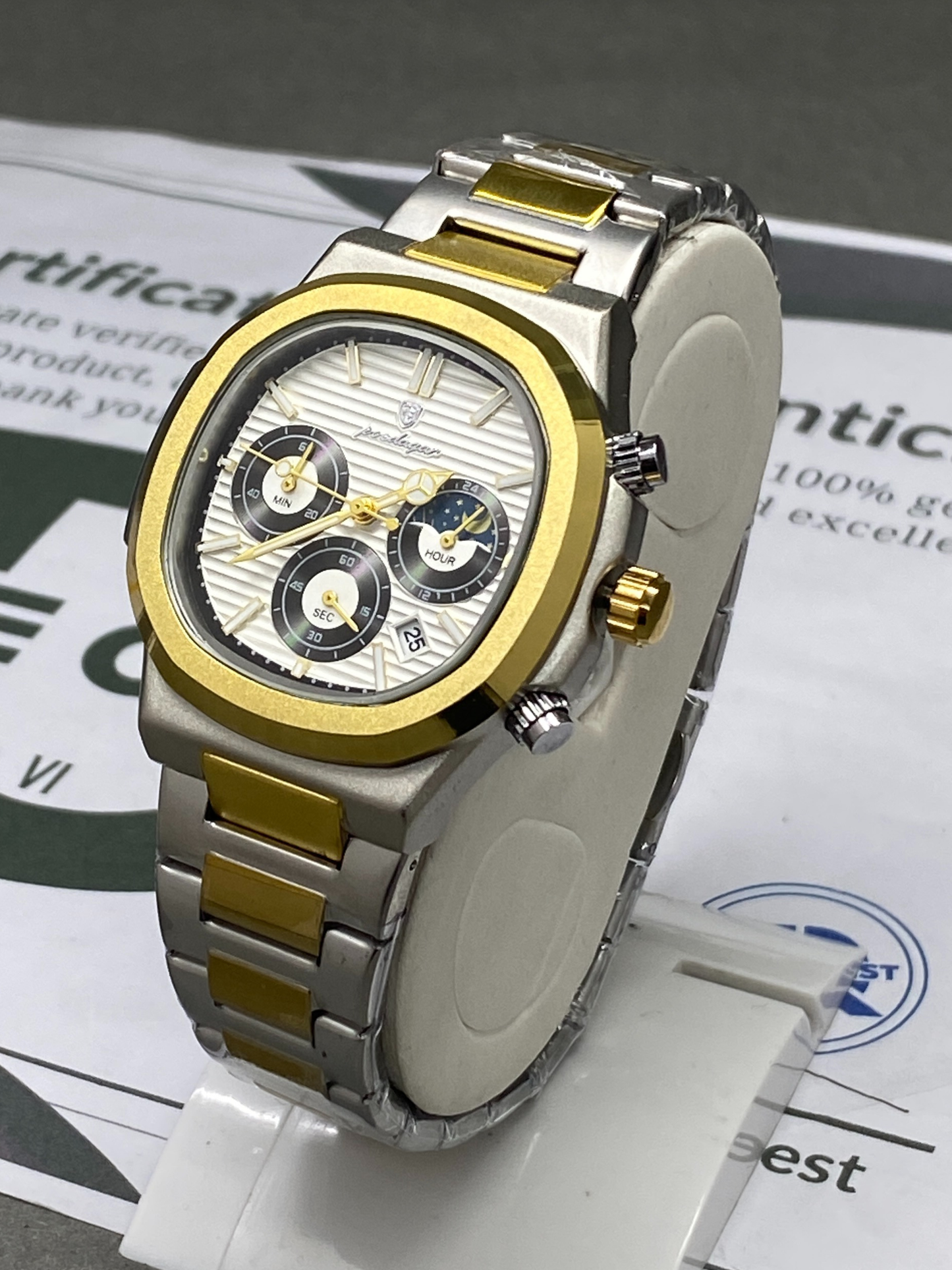 Men's Luxury Chronograph Working Analog Sweep Movement Chain Watch With Date Display