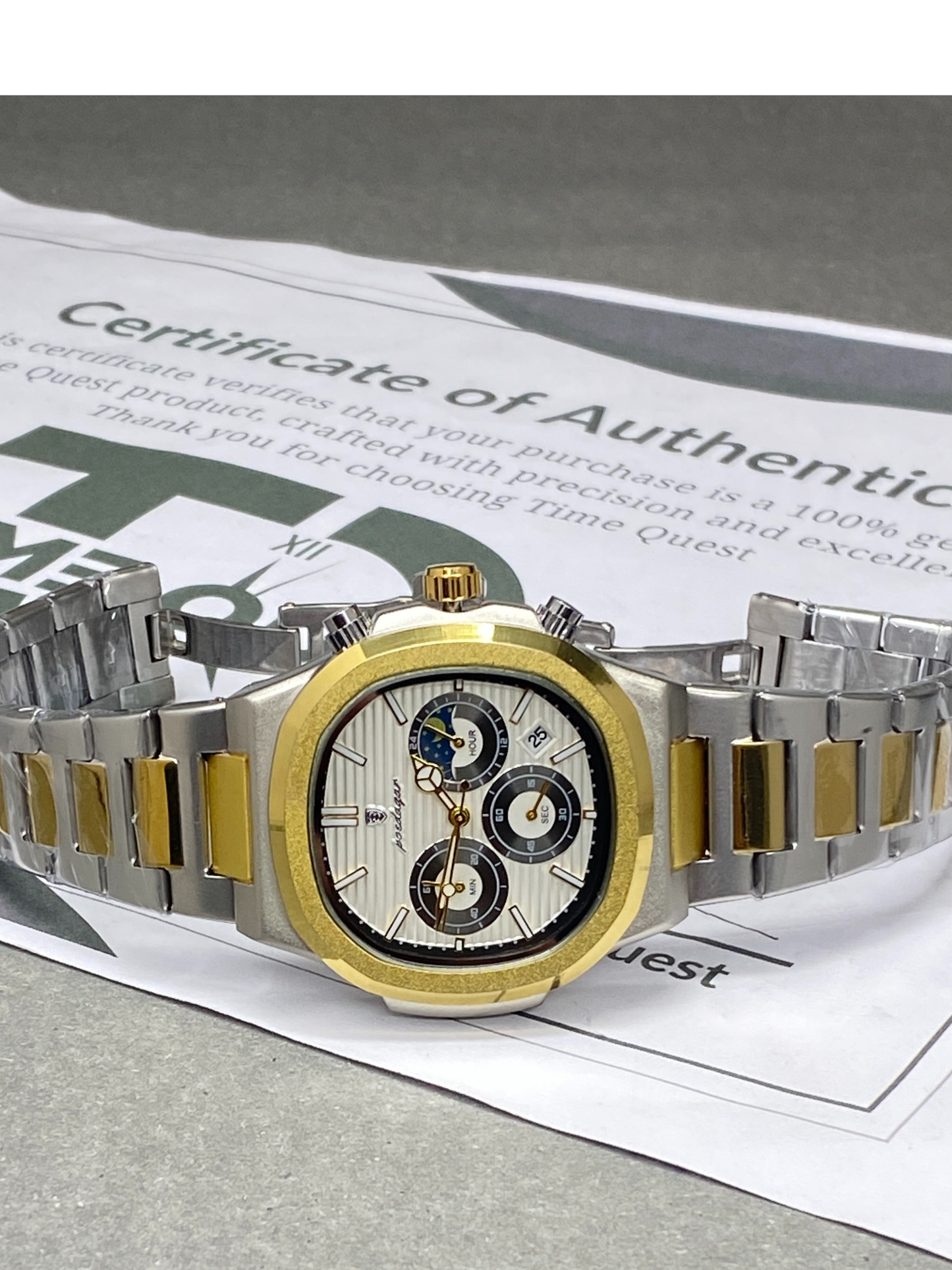 Men's Luxury Chronograph Working Analog Sweep Movement Chain Watch With Date Display