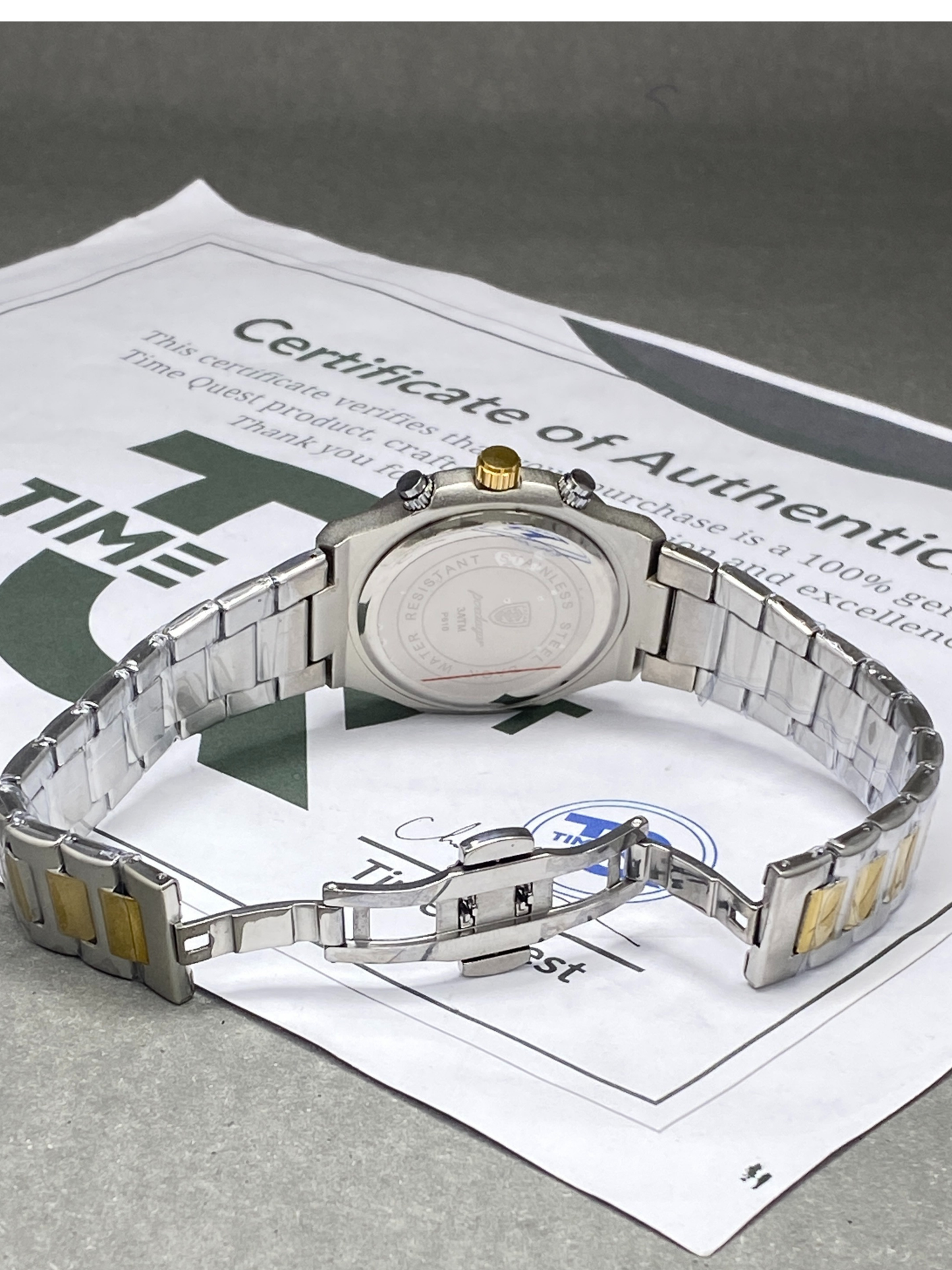 Men's Luxury Chronograph Working Analog Sweep Movement Chain Watch With Date Display