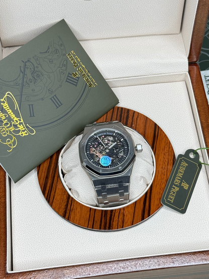 AUDEMARS PIGUET Men's Automatic - Mechanical Movement Luxury Chain Watch