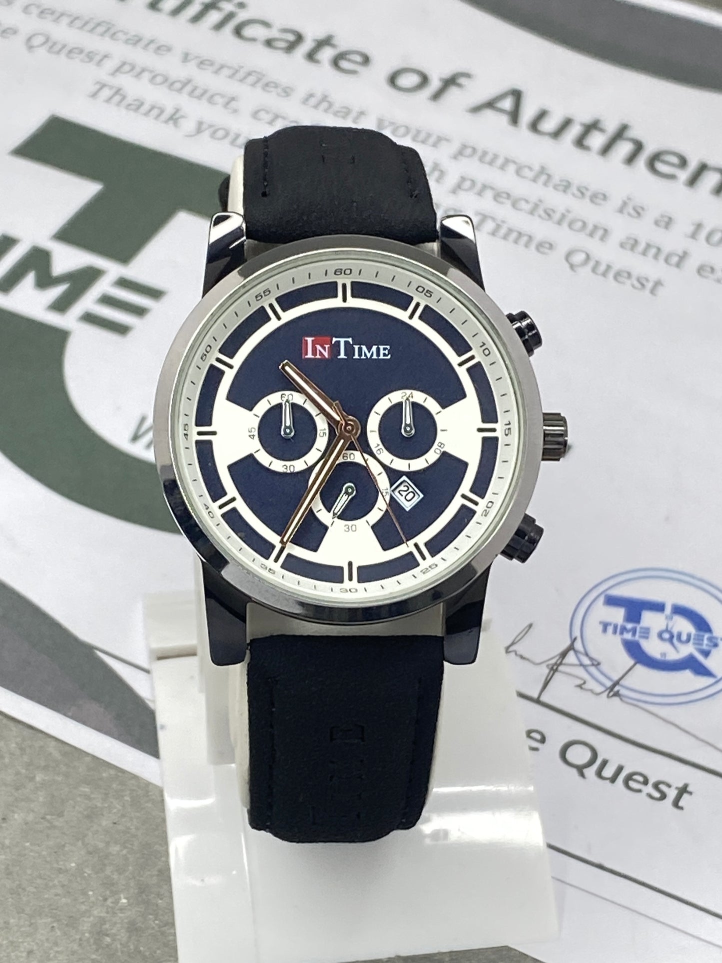 In Time Round Dial Analog Quartz Straps Watch With Date Display For Men