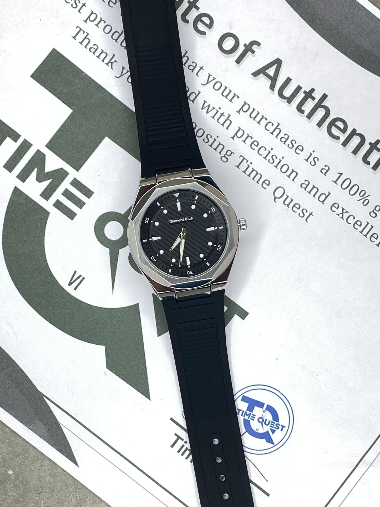 Diamond Blue Luxury Design Octagonal Dial Silicone Straps Watch For Men