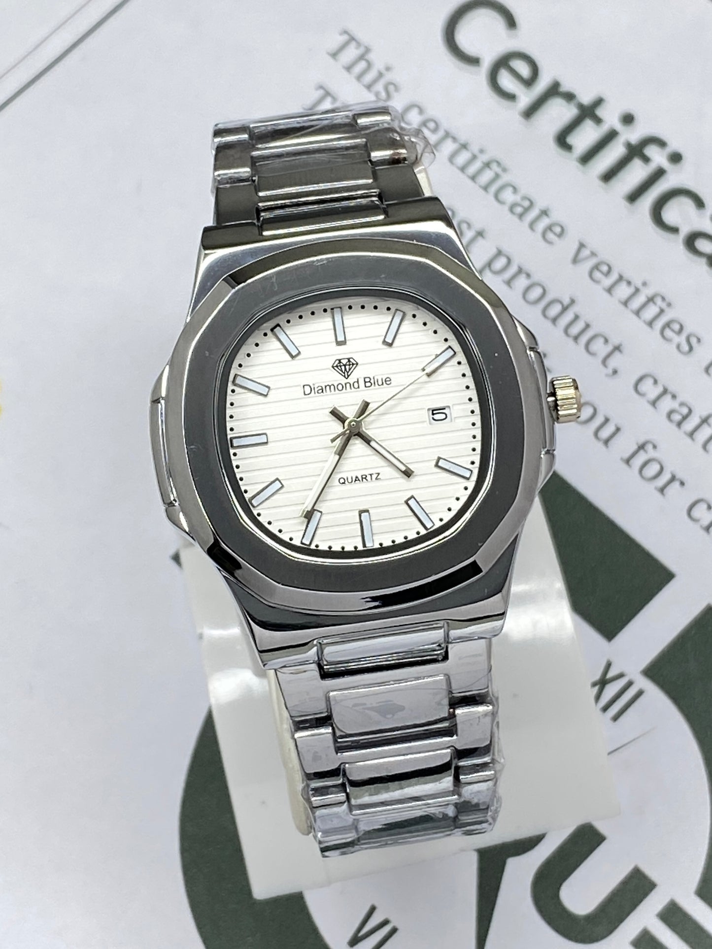 DIAMOND BLUE Classic Stainless Steel Analog Chain Watch for Men