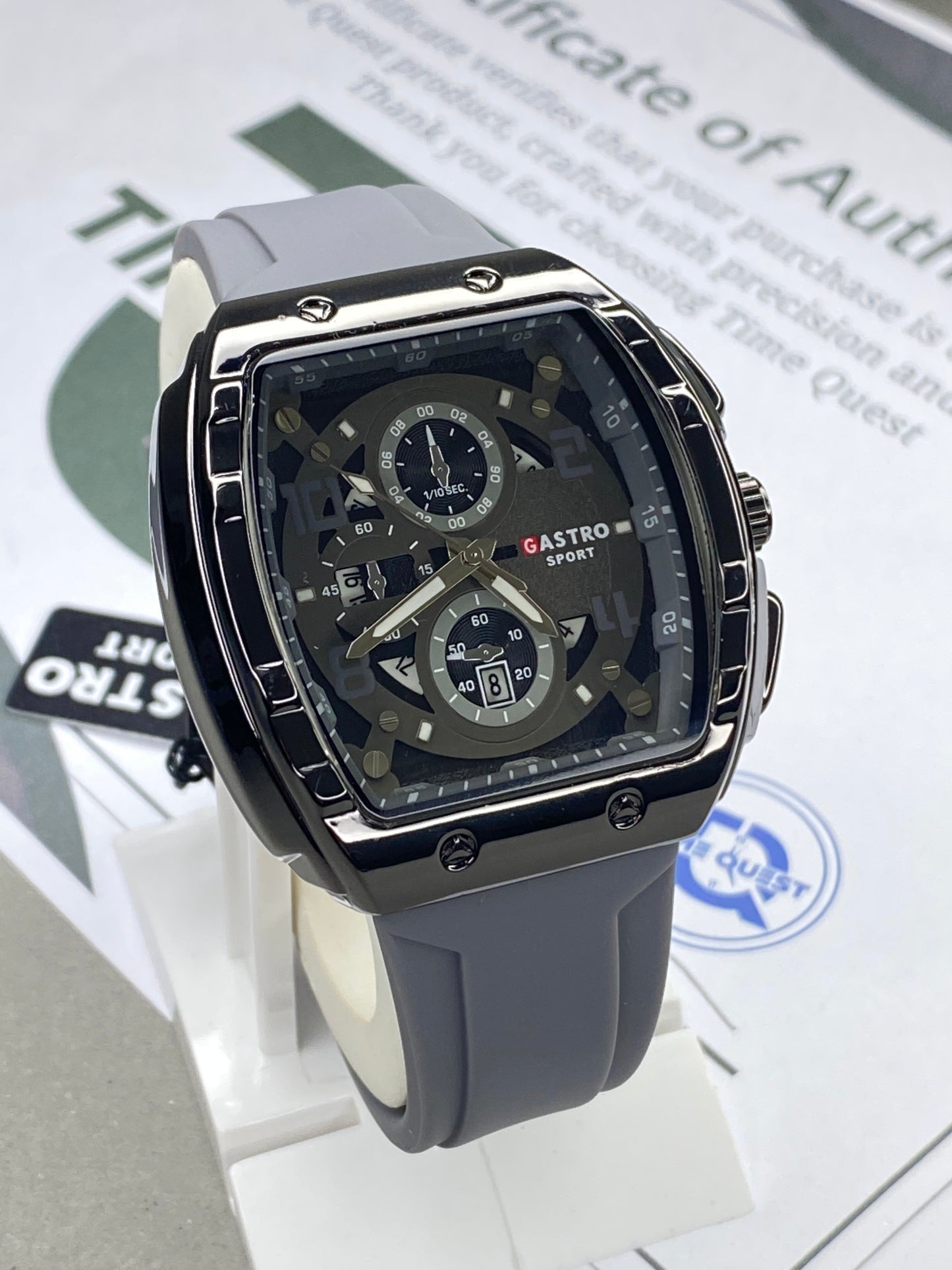 GASRTO Curvex Shape Dial Analog Sports Watch With Date Display and Durable Straps