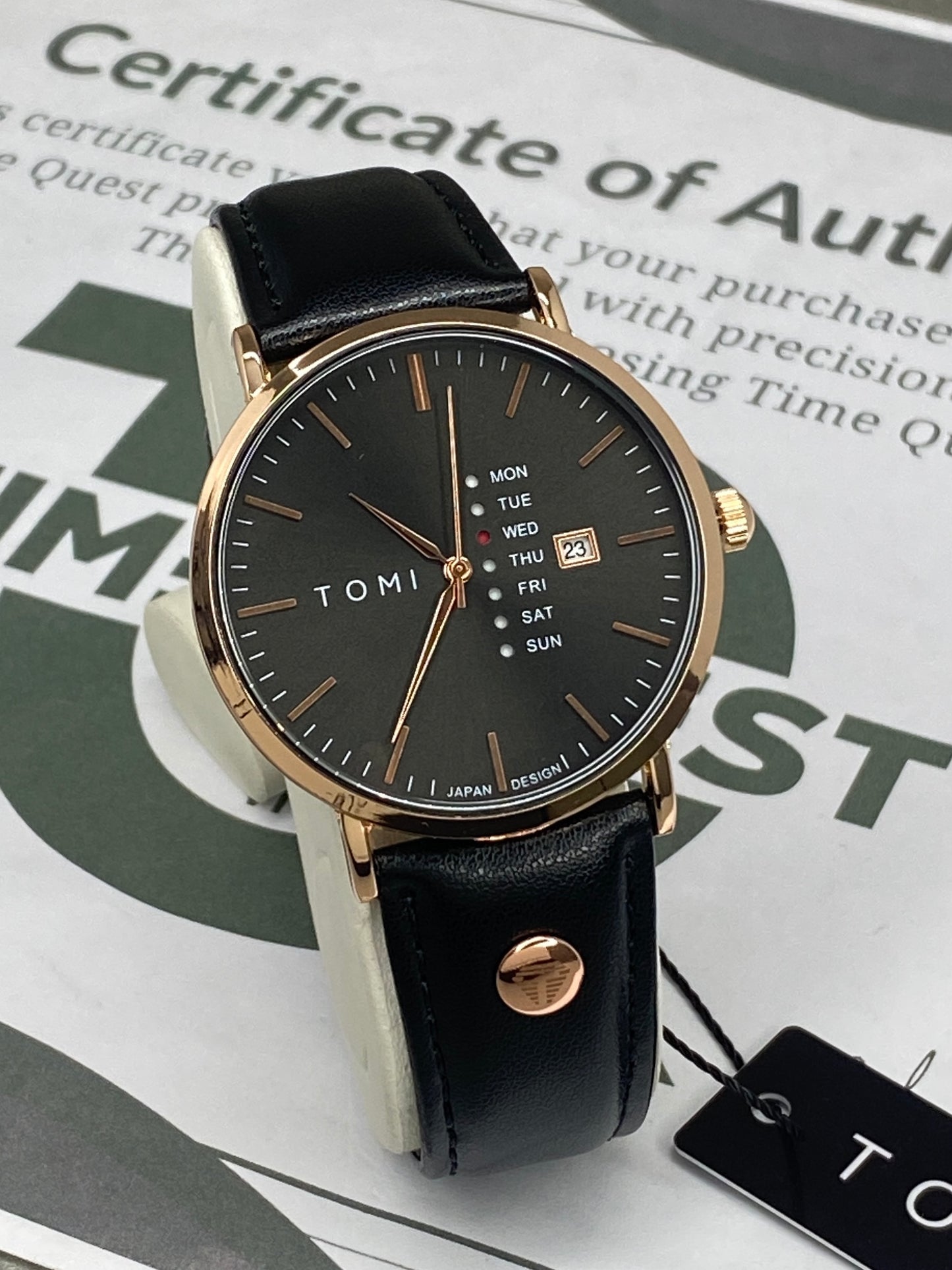 TOMI T-019 Classic Design Round Dial Straps Watch With Date & Day Display For Men