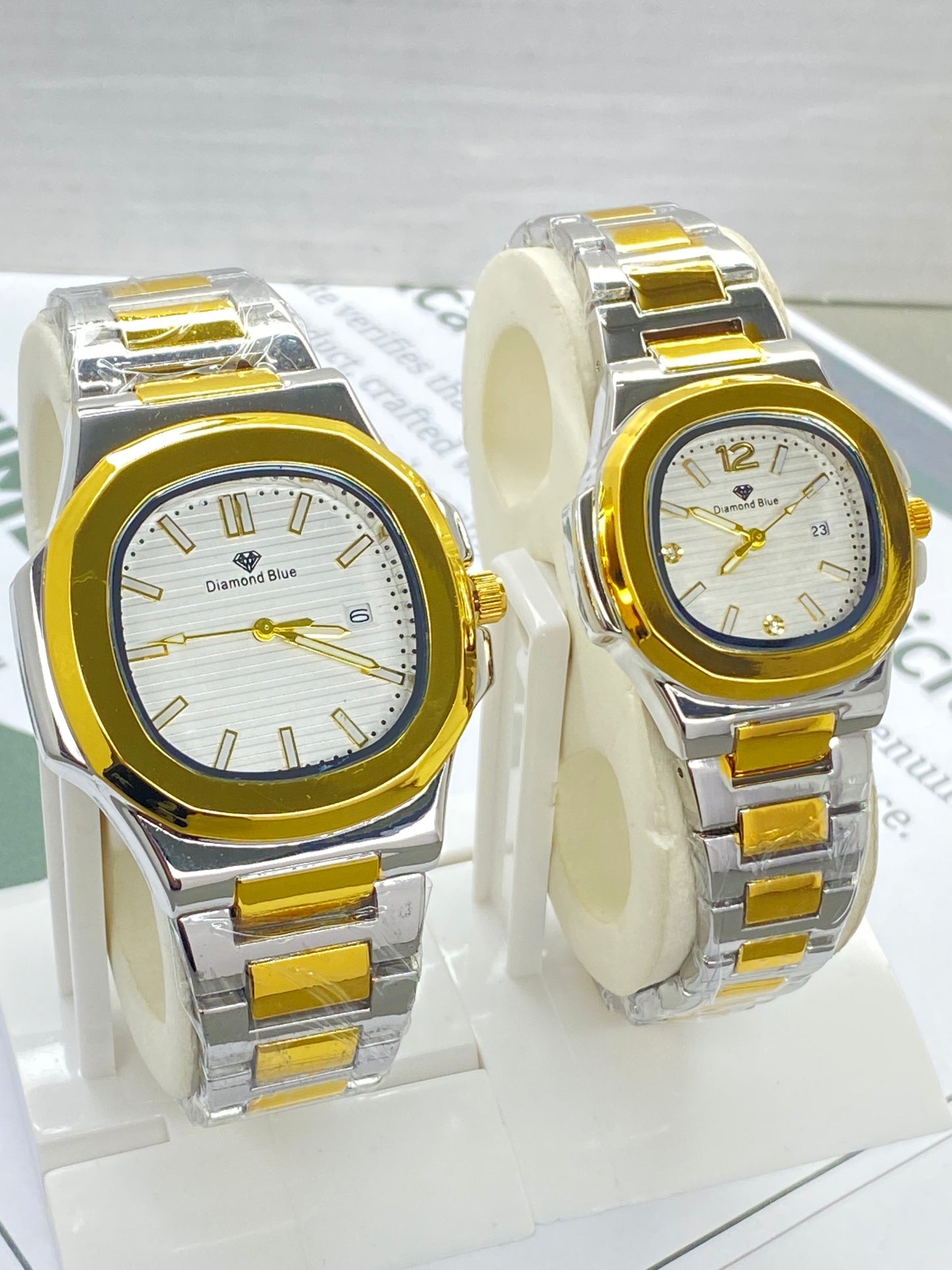 DIAMOND BLUE Analog Stainless Steel Made Couple Watch