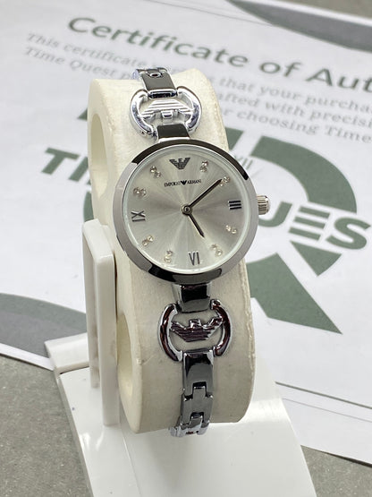 Luxury Round Dial Analog Display Stainless Steel Chain Watch for Ladies – A Perfect Gift for Her