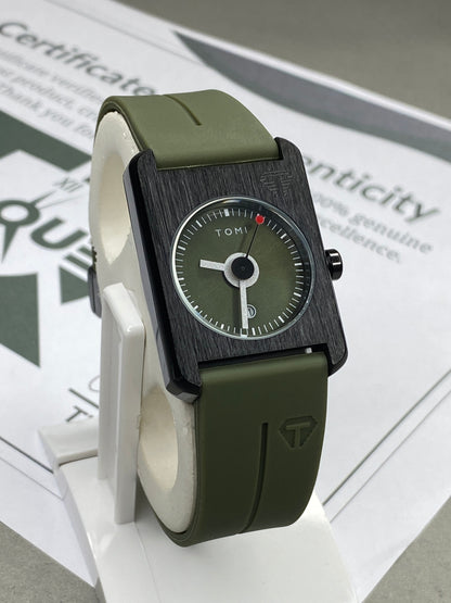 TOMI T-022 Analog Stainless Steel Case Silicone Straps Watch For Men