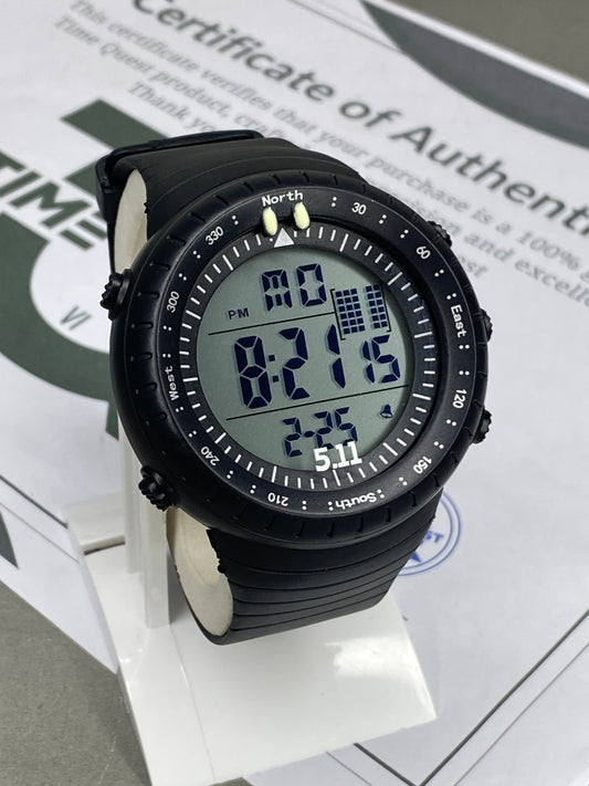 Men's Digital Display Round Dial Rotatable Bezel Multifunctional Sports Watch