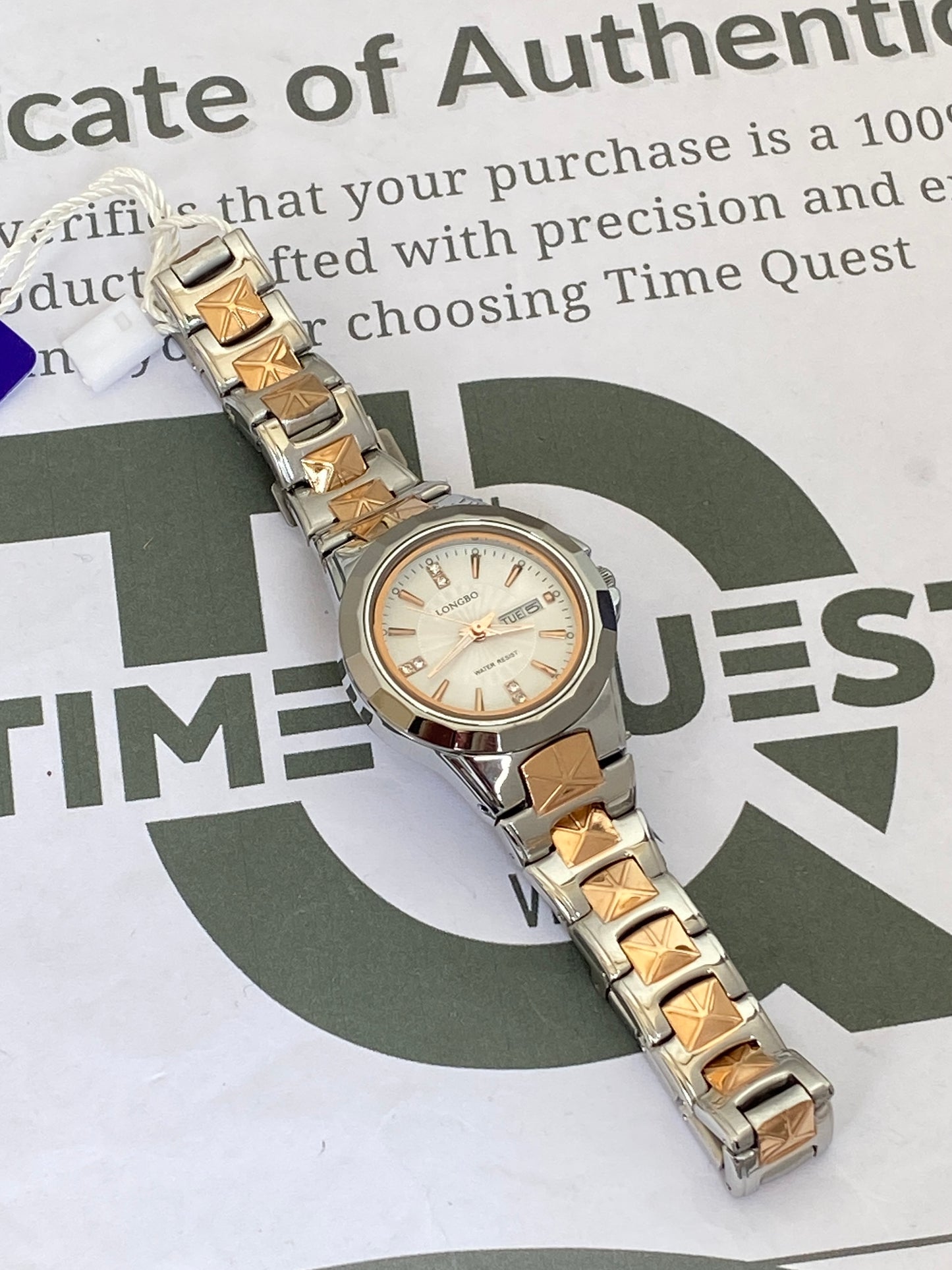 Longbo Stylish Round Dial Ladies Watch With Date & Day – Elegant Steel Chain Design