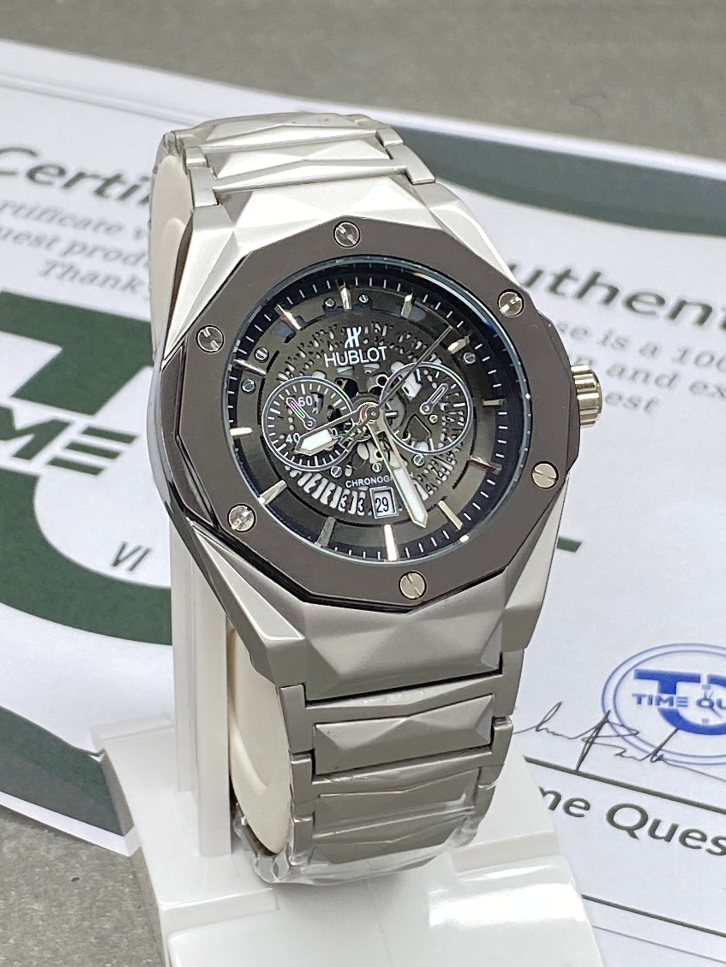 Hublot Geneve Butterfly Lock Chain Watch With Date Display For Men