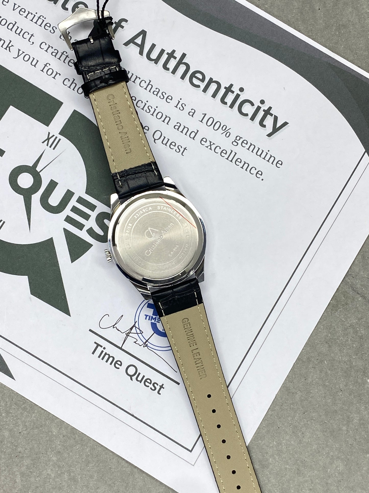 Cristiano Aillen Face Gear Display Men’s Analog Quartz Watch with Strap and Date Display