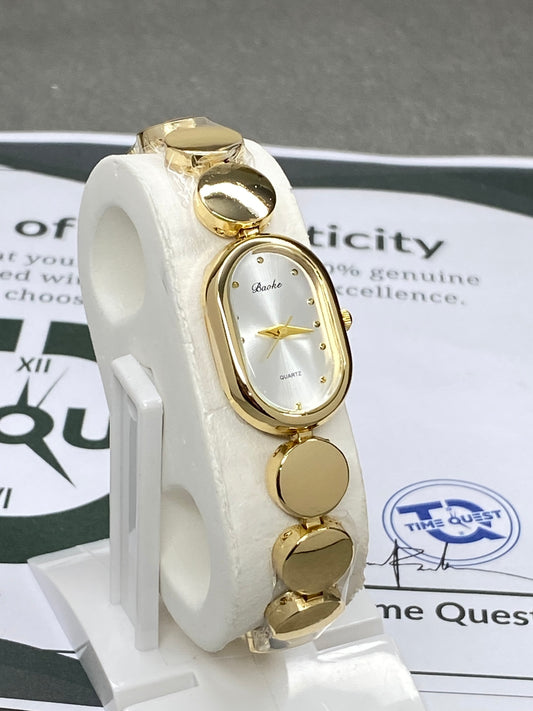Baoke Ladies Oval Shape Dial Chain Watch – Perfect Gift for Her