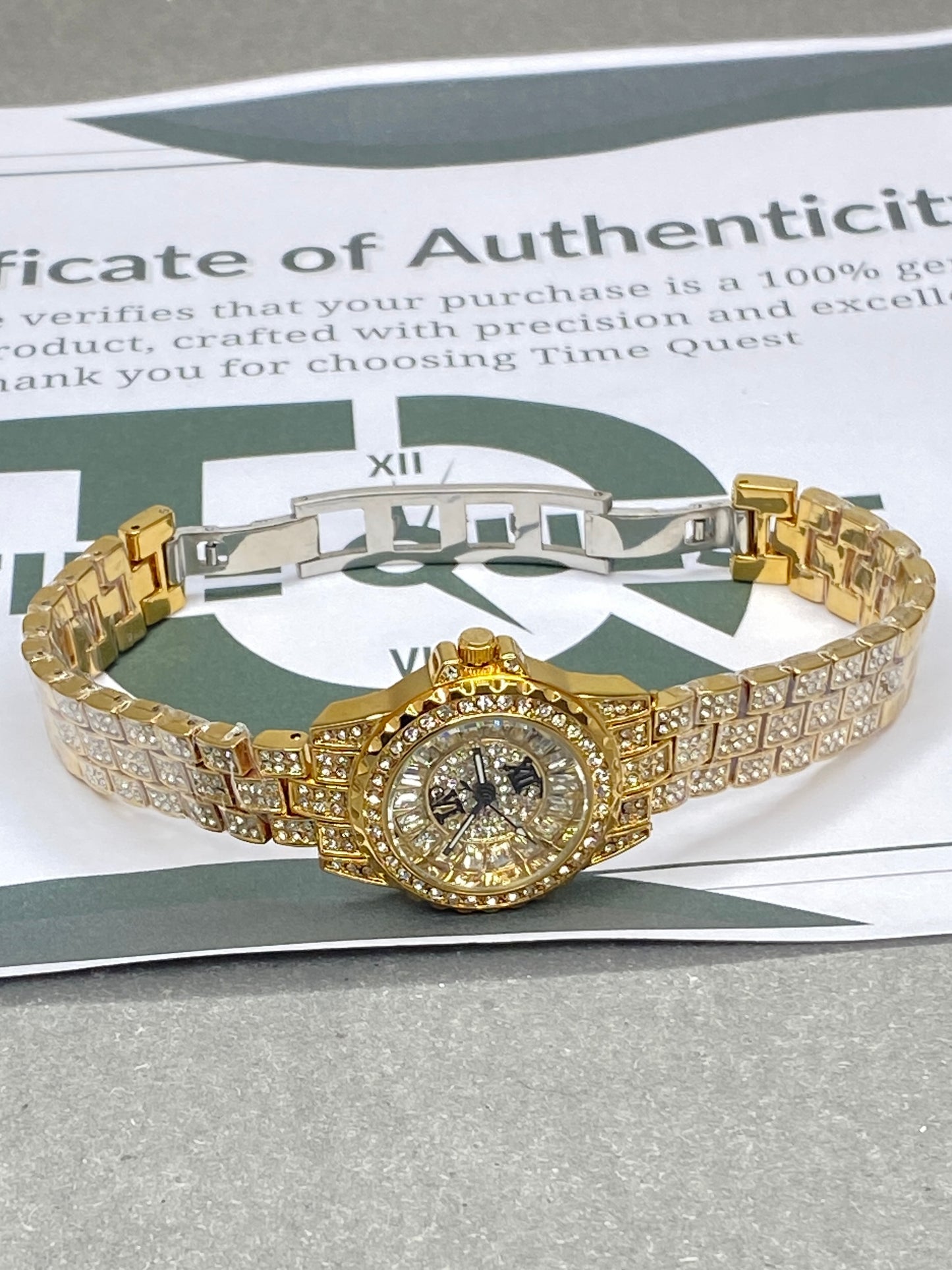 Bee Sister- Premium Ladies Chain Watch with Butterfly Lock
