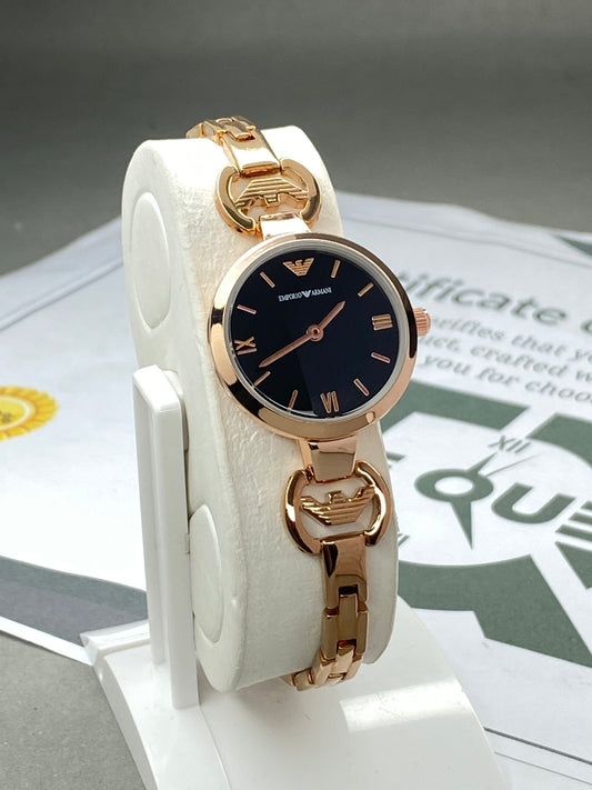 Luxury Round Dial Analog Display Stainless Steel Chain Watch for Ladies – A Perfect Gift for Her