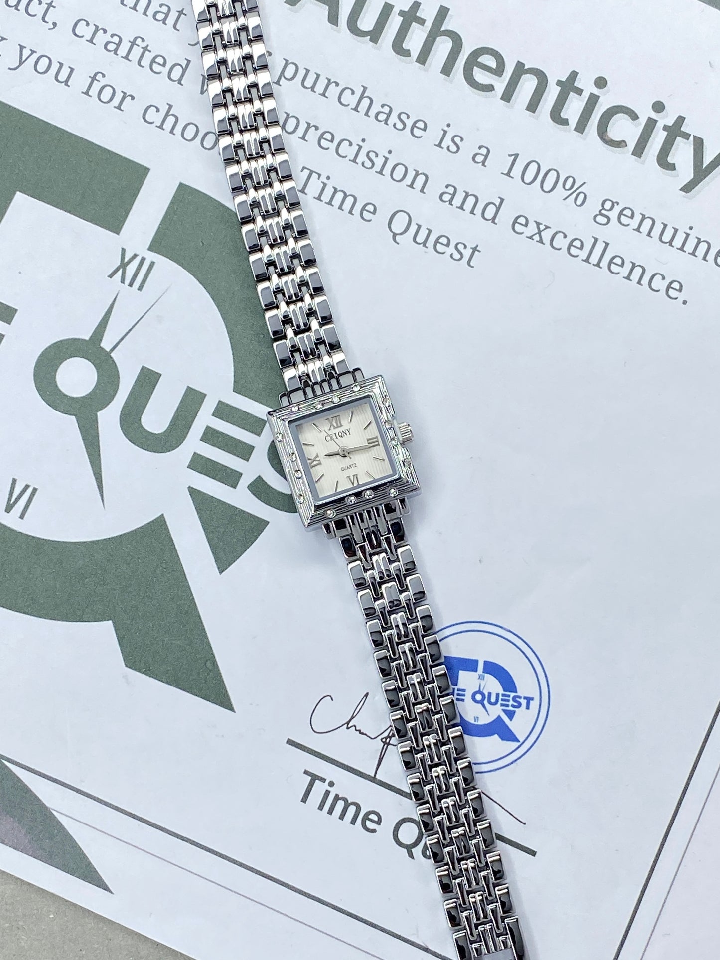 CEIQNY Luxury Square Dial Stainless Steel Chain Watch for Ladies – An Elegant Gift for Her
