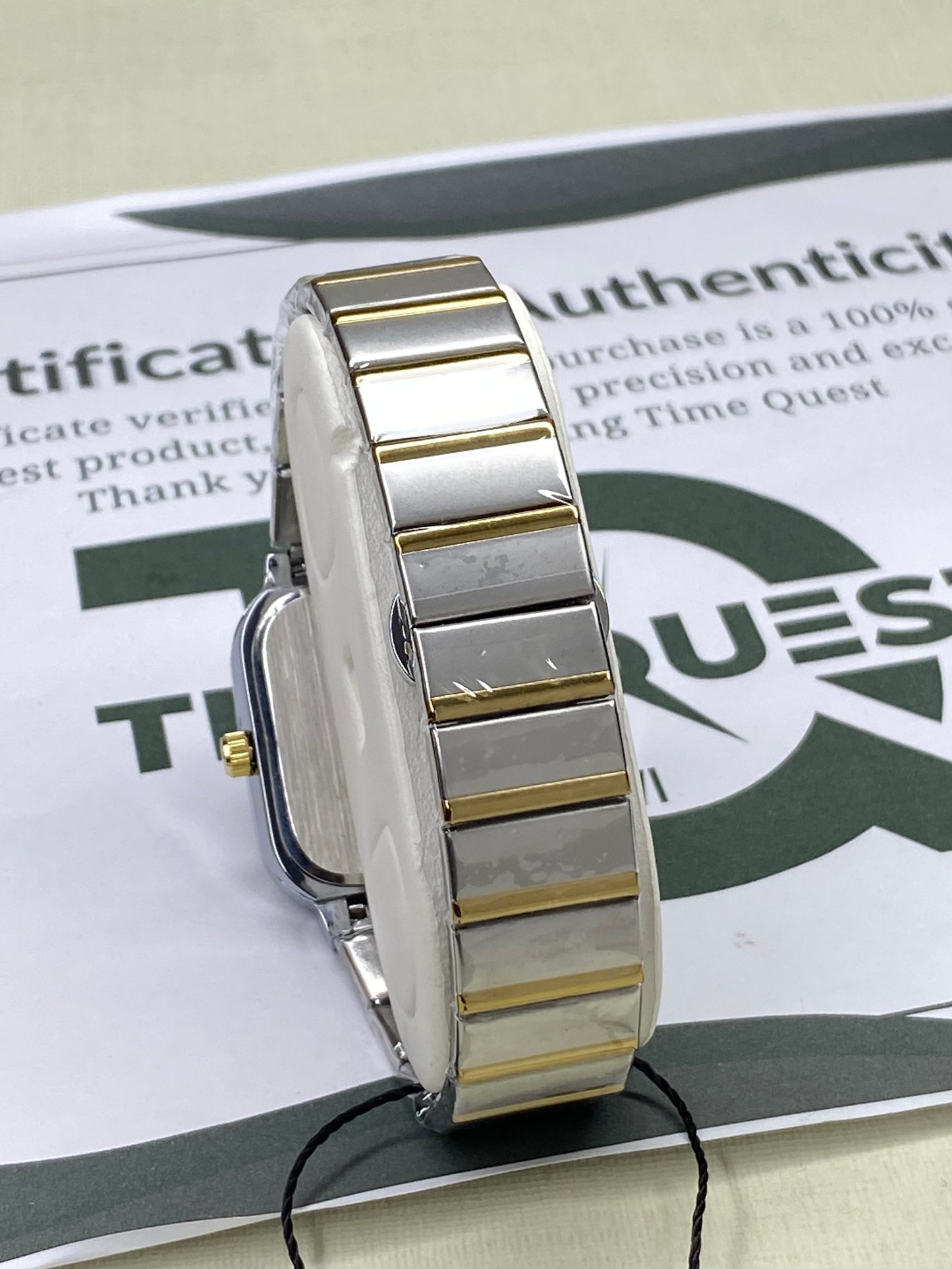 FTTPON Square Dial Analog Quartz Movement Durable Stainless Steel Chain Watch With Date & Day Display