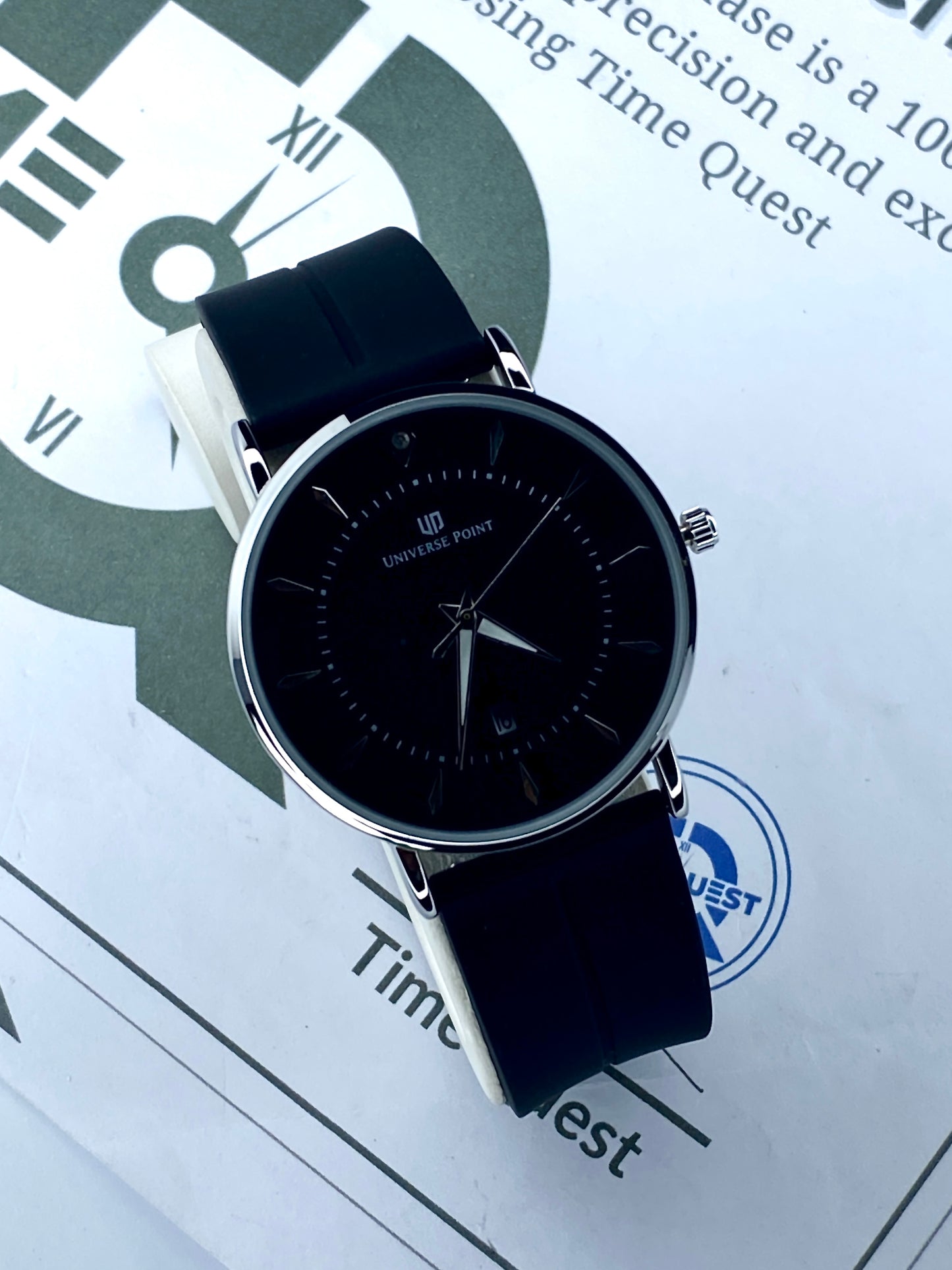 Universe Point Slim Design Round Dial Magnetic Master Lock & Silicone Straps Watch For Men