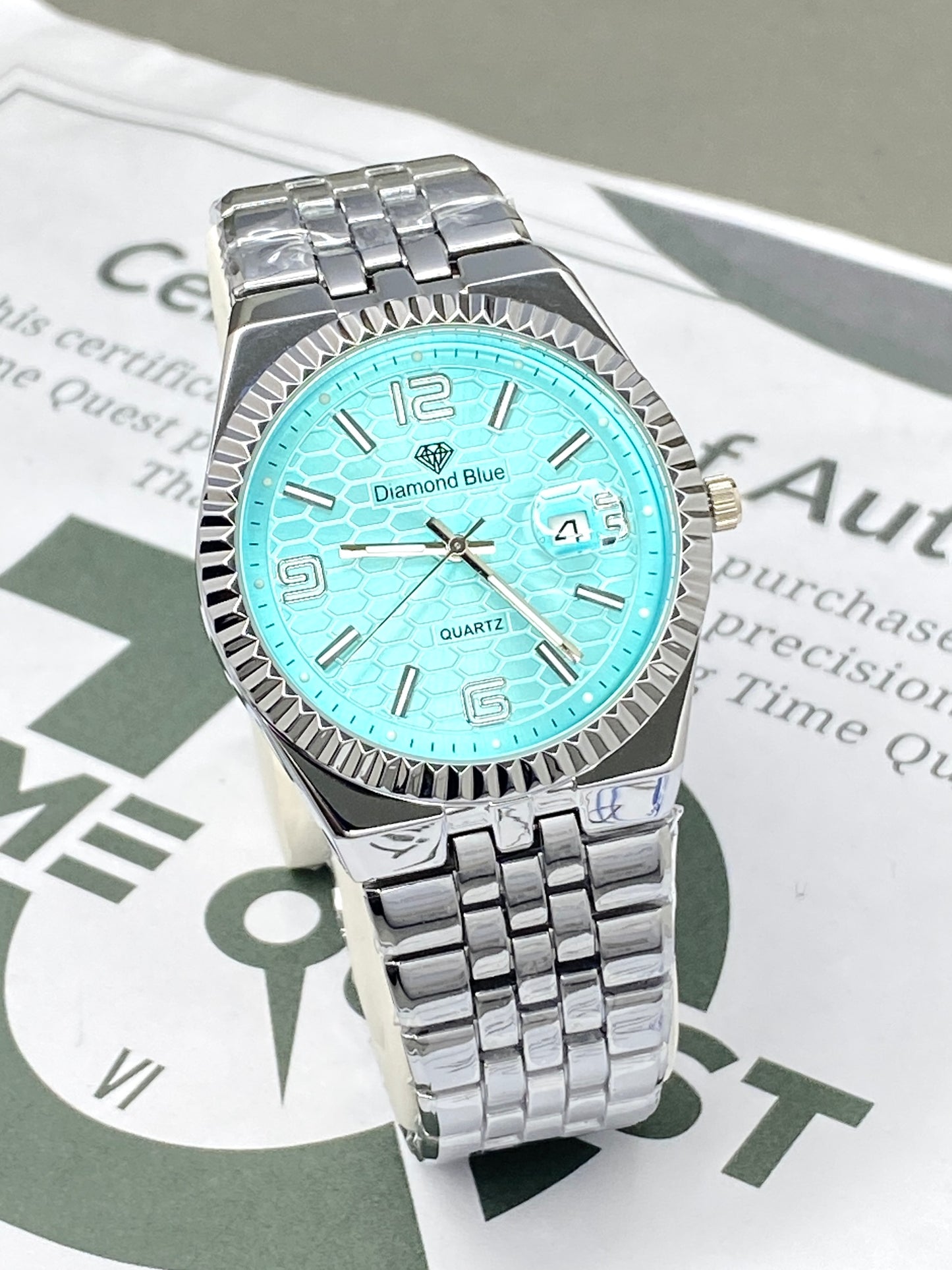 Luxury Round Dial Analog Quartz Chain Watch for Men with Date Display