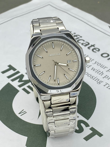 Classic Octagonal Dial Stainless Steel Analog Quartz Chain Watch for Men with Date Display