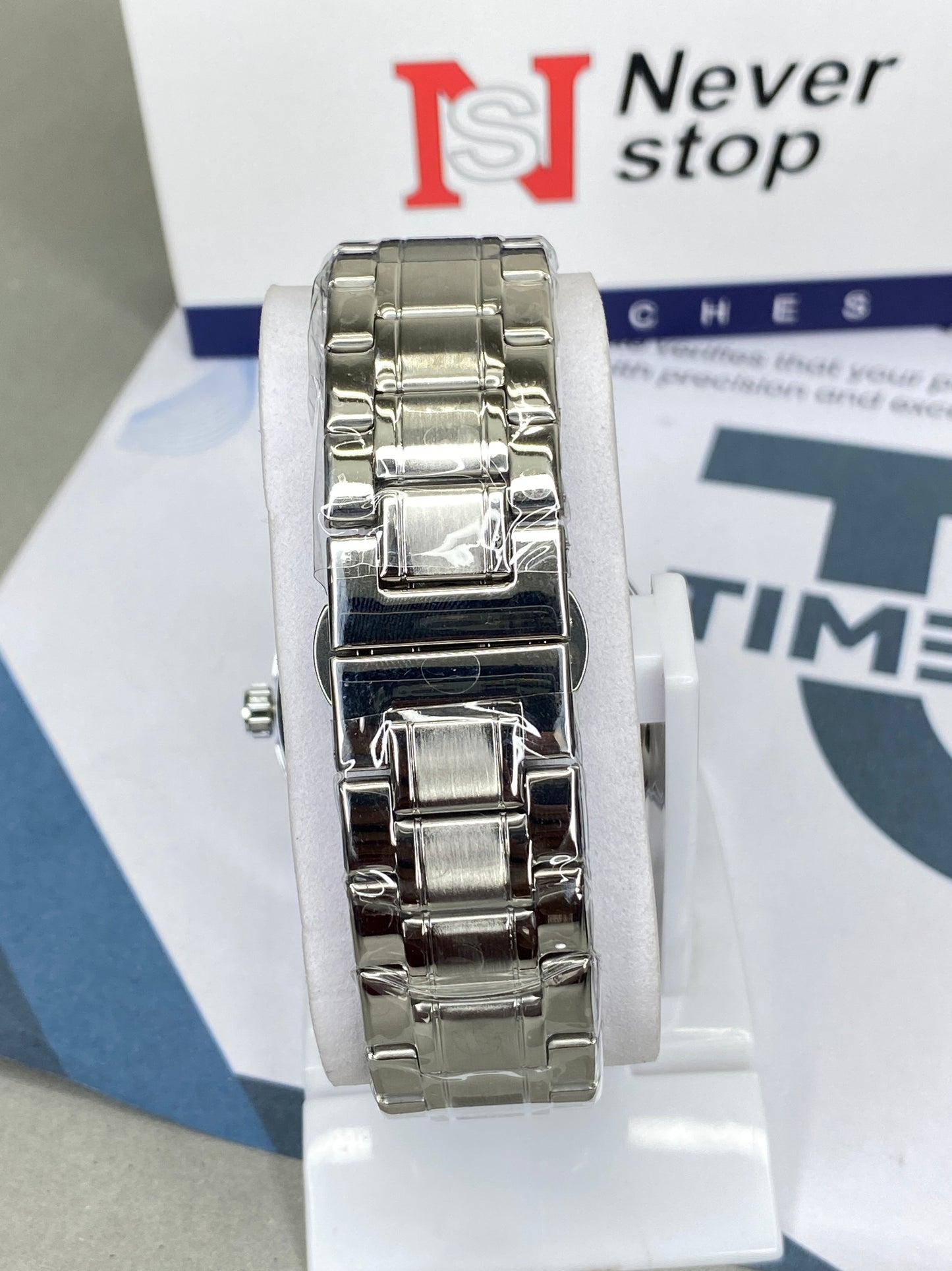 NS 360 Degree Spinning Wheel Chain Watch