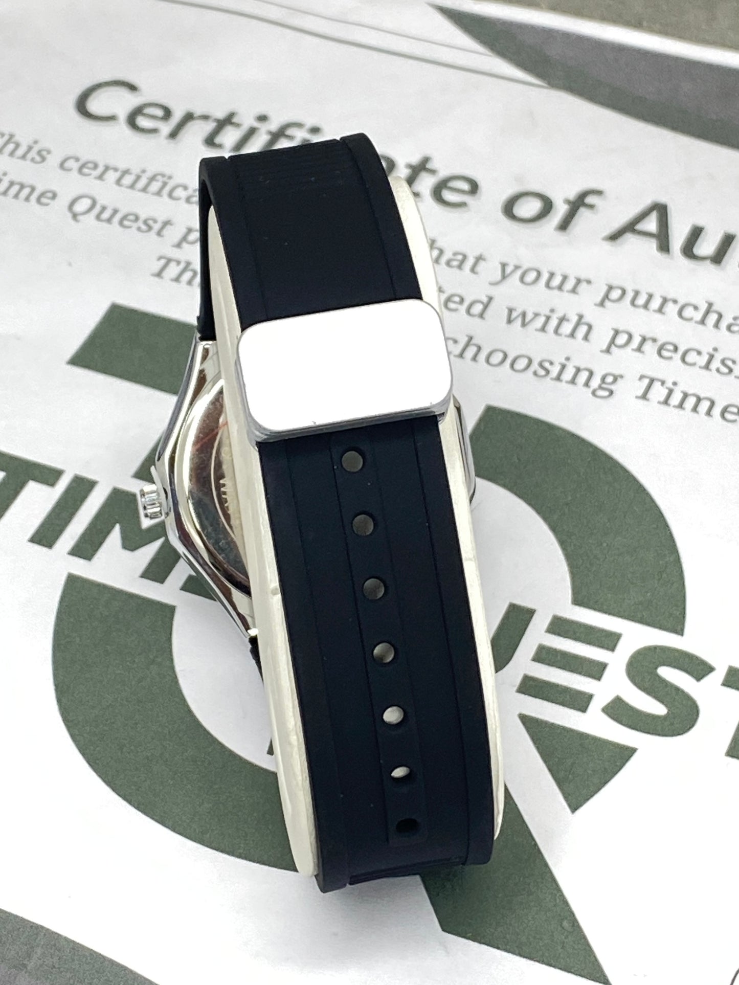 Luxury Slim Octagonal Dial Analog Quartz Movement Silicone Straps Watch For Men