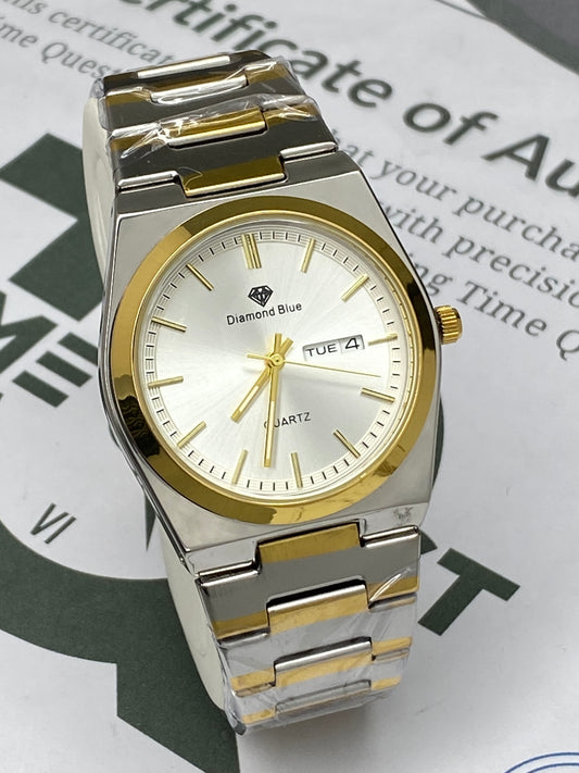 Luxury Men's Slim Dial Analog Quartz Stainless Steel Made Chain Watch With Date & Day Display