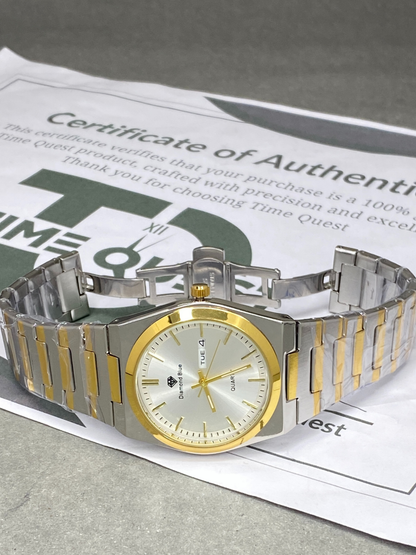 Luxury Men's Slim Dial Analog Quartz Stainless Steel Made Chain Watch With Date & Day Display