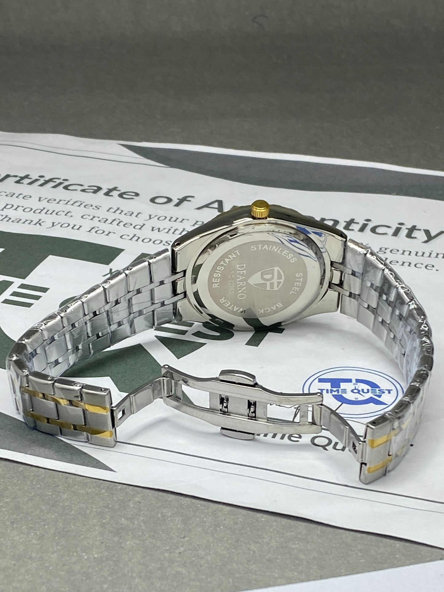 DEARNO Luxury Analog Quartz Movement Stainless Steel Chain Watch For Men