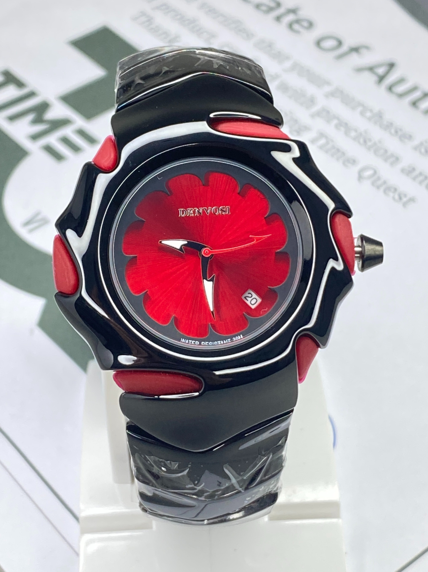 DENVOSI Round Dial Premium Design Chain Watch With Date Display & Butterfly Lock